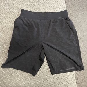 Lululemon T.H.E. Linerless Short 9"